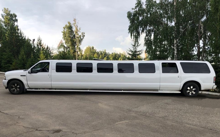 Ford Excursion 25 мест