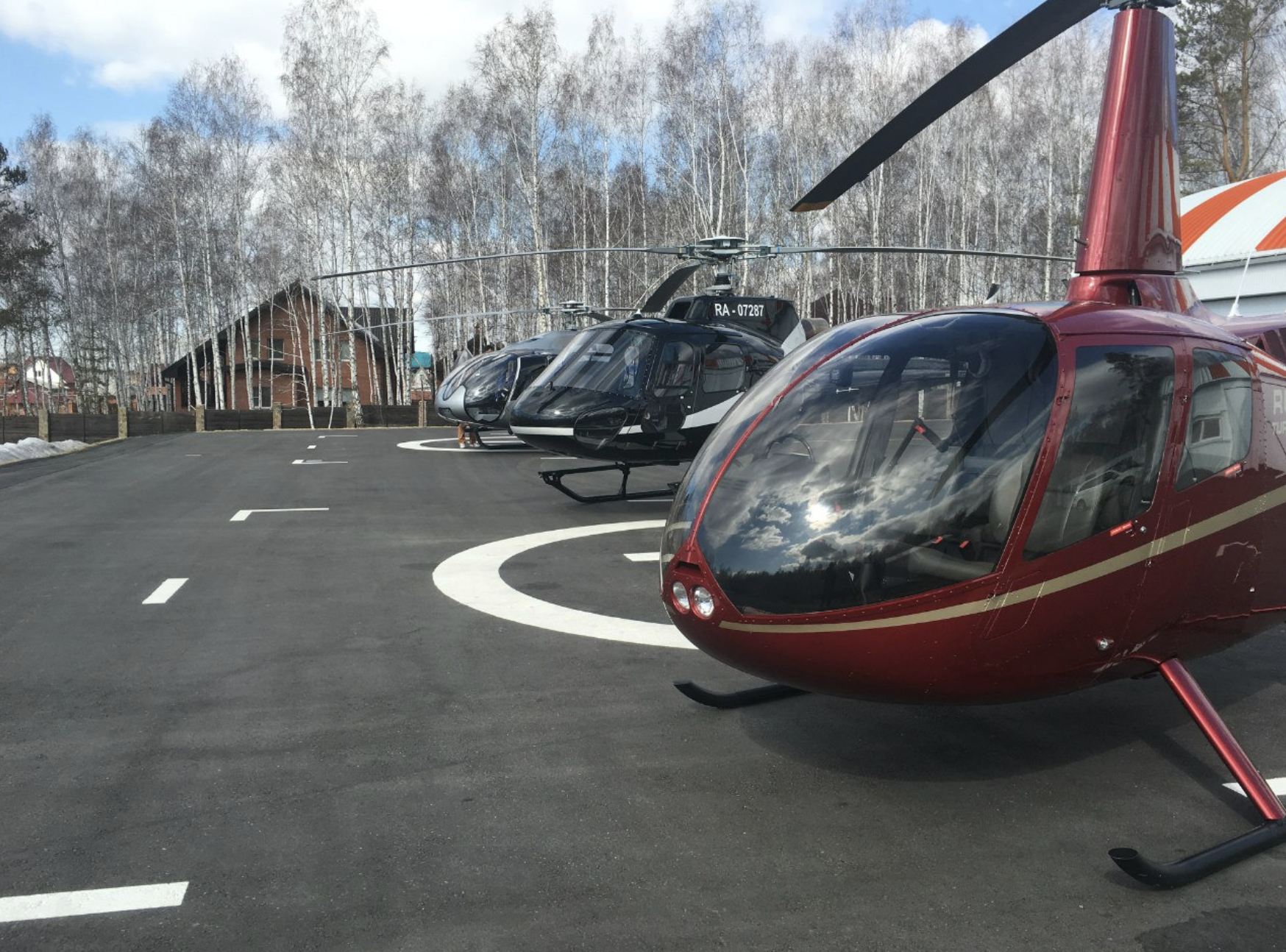 Robinson Helicopter Company R66
